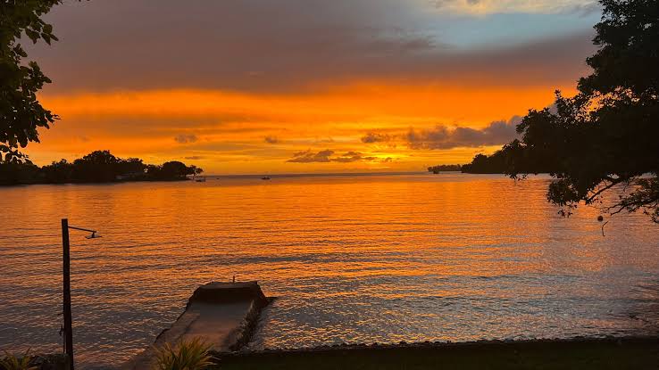 SWIM VANUATU WEEK 2 9TH - 15TH AUGUST 2027 - 1 SWIMMER AND 1 SUPPORTER DEPOSITS